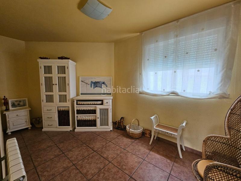 Foto f9ada900-16ce-410b-96bb-059b931b19bf. Casa adosada adosado en venta en la pobla tornesa, 4 dormitorios. en Pobla Tornesa (la)