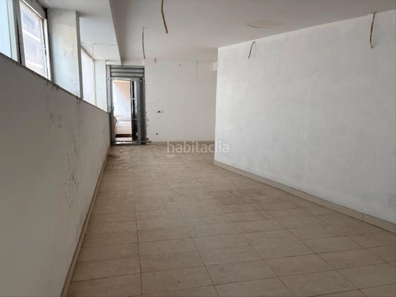 Foto 5725b73b-55ea-493d-8a23-5326b0cc26bd. Locale commerciale in Font Verda Granollers