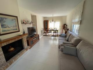 Chalet  Carrer matagalls. Casa independiente en can carbonell