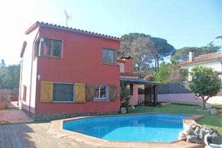 Chalet à Santa Maria de Palautordera. Fabulosa casa torre - cuatro vientos -  santa ma palautordera