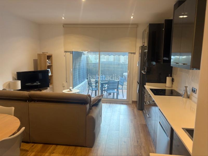 Foto 078e8f23-508a-423e-9aa2-8dc19917766b. Flat with fireplace heating in Sant Celoni