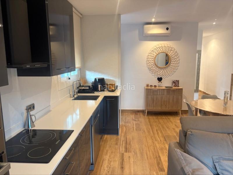 Foto d055d558-8745-4064-840d-ed306ba5e73b. Flat with fireplace heating in Sant Celoni