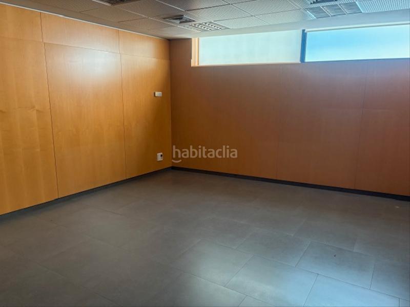 Foto 4ac93567-5ea6-4742-8a70-eaf50843dd90. Local commercial dans carrer carretera d'arbúcies 64 dans Breda