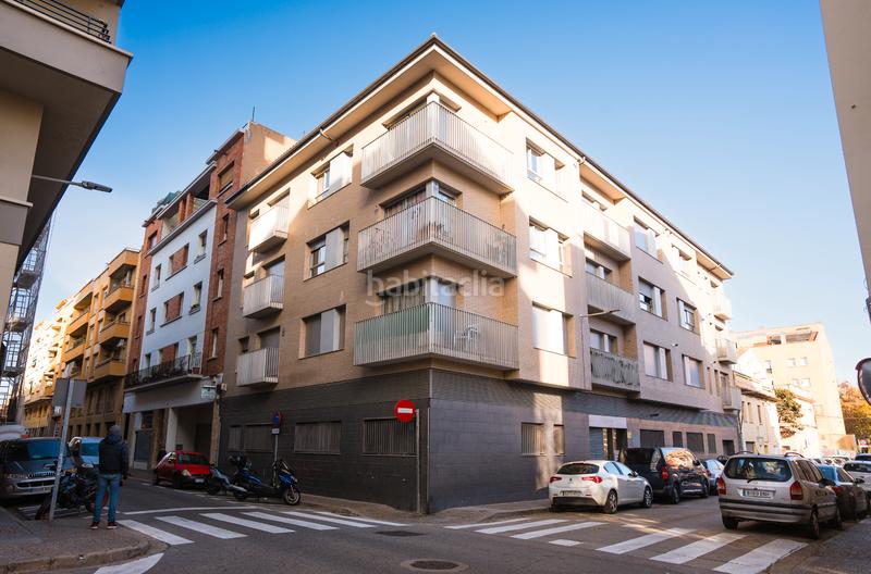 Foto 5458a73d-5222-49e4-980c-de0d3b52442a. Duplex dans carrer universitat de cervera 6 dans Eixample Sud-Migdia Girona