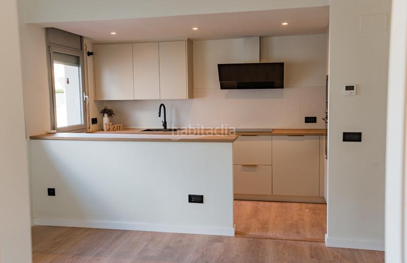 Foto 99b0a655-a154-4edd-866f-c3e7d0ee5e1f. Duplex dans carrer universitat de cervera 6 dans Eixample Sud-Migdia Girona