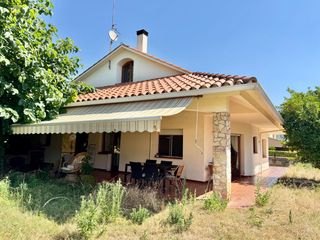 Xalet a Sant Esteve de Palautordera. Chalet a 4 vientos en sant esteve de palautordera con amplio jar