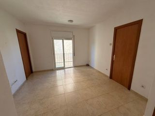 Pis a Sant Iscle de Vallalta. Venta piso st iscle de vallalta