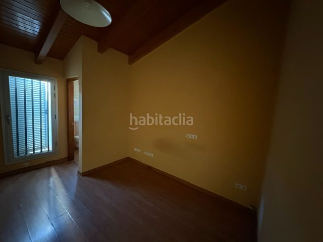 Foto be516726-37a3-42a8-9c3d-f8d0e313bb15. Dúplex a passatge del morell 21 a Tordera Tordera