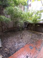 Business premise  Barcelona - ps sant gervasi. Local junto pl alfons comin con 2 plazas de parking