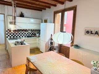 Flat  Barcelona - cl julia portet. Piso de 2 habitaciones junto via laetana