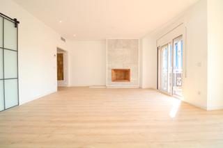 Location Appartement  Carrer de les camèlies. Piso recien reformado