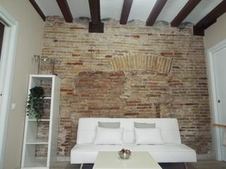 Rent Flat in Barceloneta. Planta baja muy cerca de la playa!!!