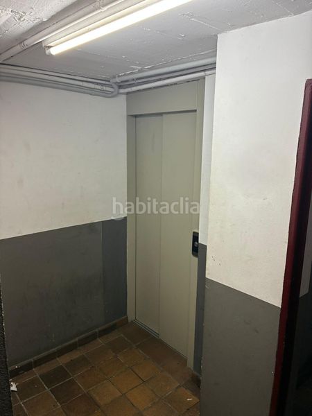 Foto 235596f0-47cd-4321-bafe-83ffbe4d51c1. Aparcament cotxe a Llefià Badalona