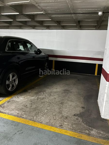 Foto 7ea3c2e1-b83c-4ba7-ab32-ae97cbe90085. Aparcament cotxe a Llefià Badalona