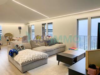 Flat  N/a. Dúplex en venta en nagol