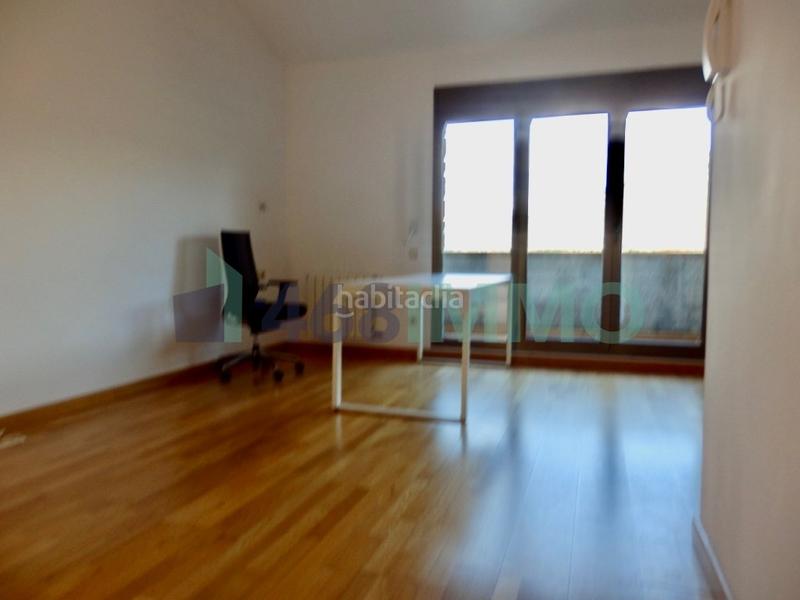 Foto 0f1ee7ec-e038-4619-962f-7ee9b4ed2fb8. Casa adosada chalet adosado en venta en Engolasters Escaldes-Engordany