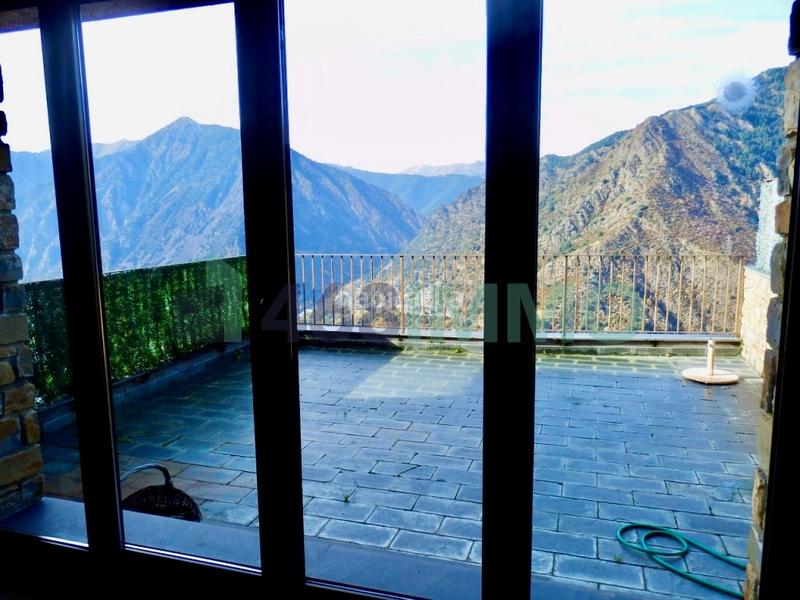 Foto c857d3ae-443d-4417-bd7e-bb1f069e2839. Casa adosada chalet adosado en venta en Engolasters Escaldes-Engordany