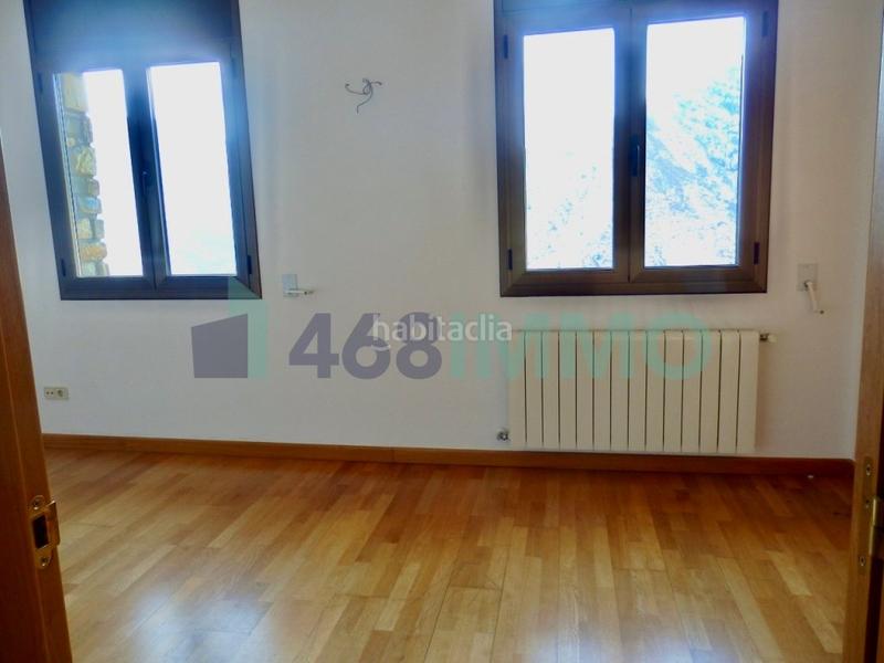 Foto ca9c1e6d-030e-4b64-ac16-52b9dea45d6f. Casa adosada chalet adosado en venta en Engolasters Escaldes-Engordany