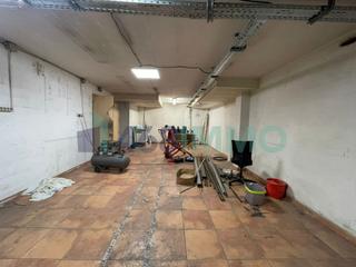 Rent Industrial building  N/a. Almacéntrastero en alquiler en encamp