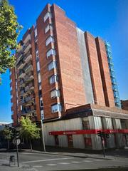 Pis a Carrer del doctor reig 75. Piso okupado en viladecans
