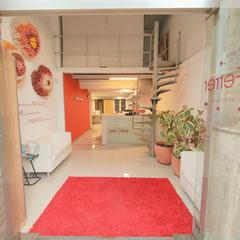 Location Bureau  Carrer d'aragó. Es lloga despatx individual, despeses incloses.