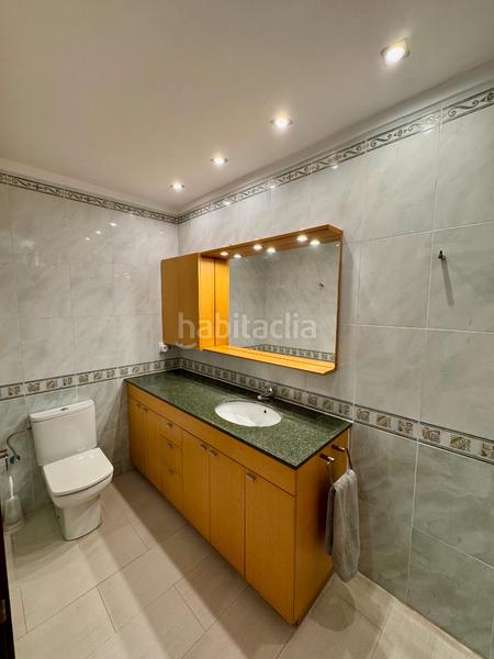 Foto 80a0e5f1-5c53-4466-b0b3-85638596512e. Casa adossada amb calefacció aparcament piscina a Llançà