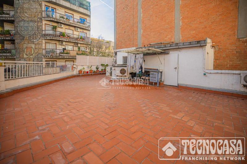 Foto 54b9813d-9a40-41f1-83bd-238d8144b914. Casa bifamiliare con riscaldamento in Riu Sud Santa Coloma de Gramenet