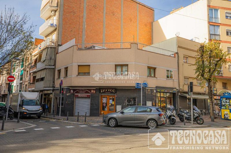Foto 62c95435-522f-4441-b828-287268ac4ad4. Casa bifamiliare con riscaldamento in Riu Sud Santa Coloma de Gramenet