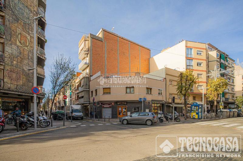 Foto 9f09d9bd-00b1-4f19-ad6b-0619f84ac331. Casa bifamiliare con riscaldamento in Riu Sud Santa Coloma de Gramenet