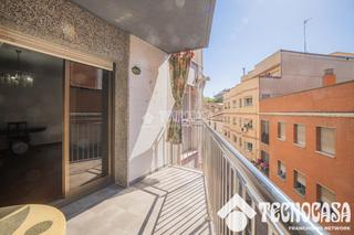 Appartement à Riu Nord. Piso en venta en santa coloma de gramenet
