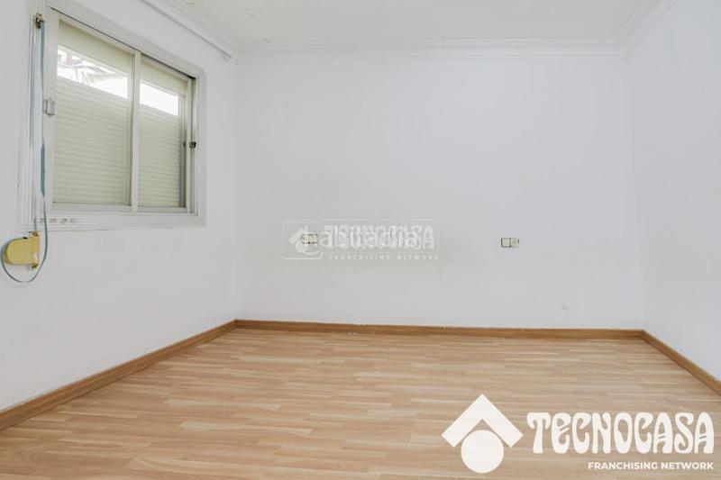 Foto a03f0d38-d991-43a8-85b8-92b42701e68a. Piso  en venta en Riu Sud Santa Coloma de Gramenet