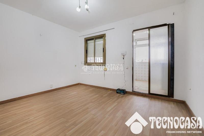 Foto f85dce62-a0ec-42cd-8c4d-b89555b668ff. Piso  en venta en Riu Sud Santa Coloma de Gramenet