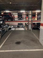 Aparcament cotxe a Riu Sud. Boxplaza de garaje en venta en santa coloma de gramenet