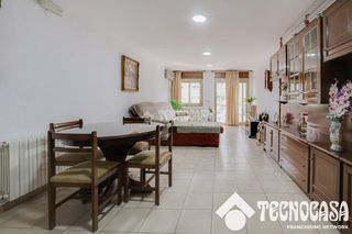 Pis a Riu Sud. Piso en venta en santa coloma de gramenet