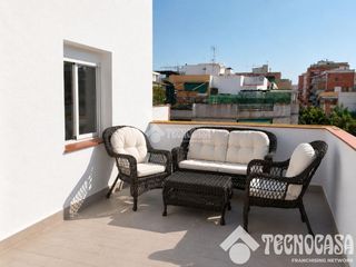 Pis a Riu Sud. Piso en venta en santa coloma de gramenet