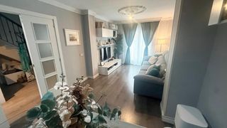 Semi detached house in La Banda - Campo de Fútbol. Unifamiliar reformada en huerta del rosario