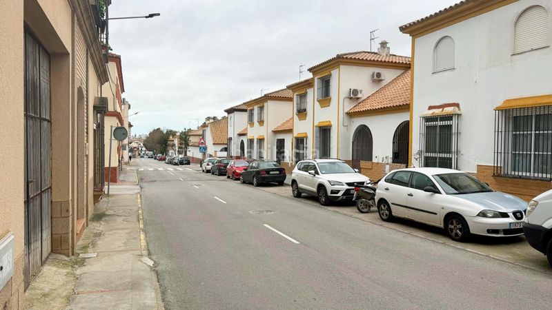 Foto 988a2718-5369-46a1-a55e-5bf171d87fd7. Casa adossada amb calefacció aparcament a La Banda - Campo de Fútbol Chiclana de la Frontera