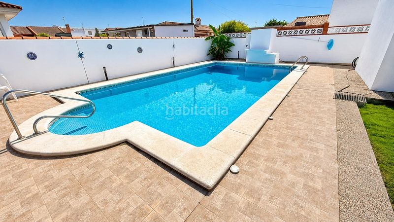 Foto 18dbb1ac-119d-43f9-aca1-6a7b976f5ebc. Xalet amb aparcament piscina a Las Lagunas - Campano Chiclana de la Frontera