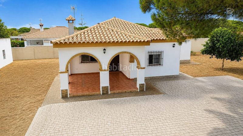 Foto 0db3c6be-2a65-4893-b8e2-b7a7925aea7d. Xalet amb aparcament a Las Lagunas - Campano Chiclana de la Frontera