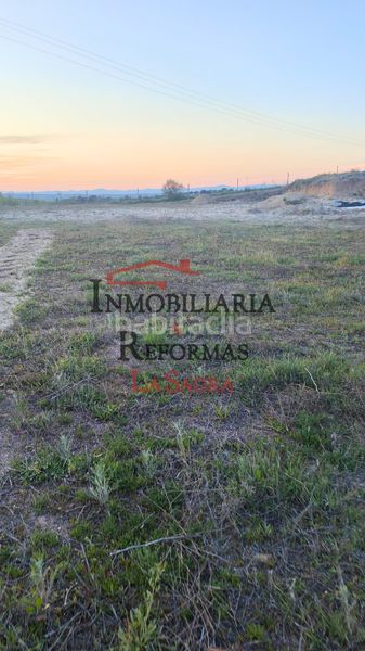 Foto dd33fcbb-58f8-46e0-a550-1c1524ac63ac. Alquiler finca rústica parcela de 6.500 m² con casa prefabricada –venta y/o alquiler con opción a compra en Carranque