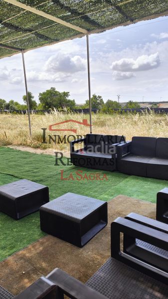 Foto e69cef98-8ff6-43ae-8c97-613852108de9. Alquiler finca rústica parcela de 6.500 m² con casa prefabricada –venta y/o alquiler con opción a compra en Carranque