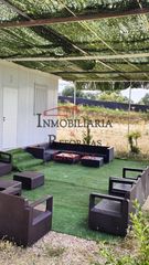 House in Carranque. Parcela de 6.500 m² con casa prefabricada –venta y/o alquiler co