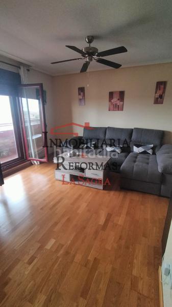 Foto 0d199f20-7c10-4e79-bb16-b1212755ded4. Appartamento con riscaldamento parcheggio piscina in Seseña