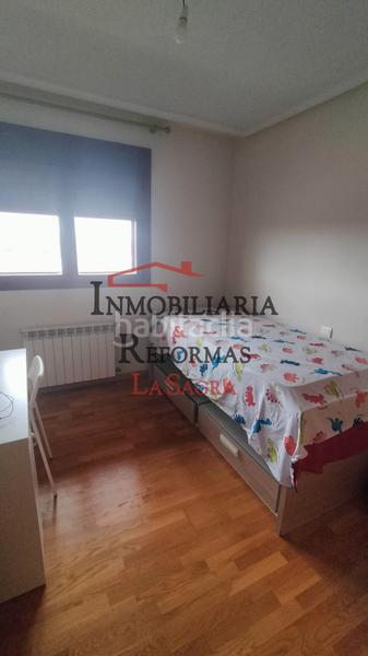 Foto 1e366795-f2e5-4f3b-ae1d-59a21e33824e. Appartamento con riscaldamento parcheggio piscina in Seseña