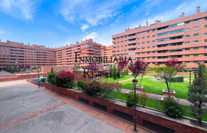 Foto 64851b40-8e95-4eee-a3c5-b41d4ace435a. Appartamento con riscaldamento parcheggio piscina in Seseña