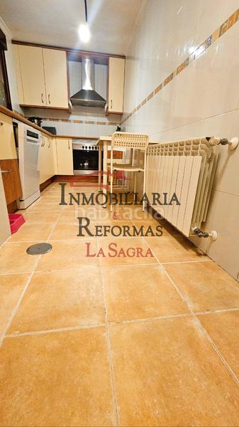 Foto c7f3fa17-a720-4aba-ab35-502f71561028. Appartamento con riscaldamento parcheggio piscina in Seseña