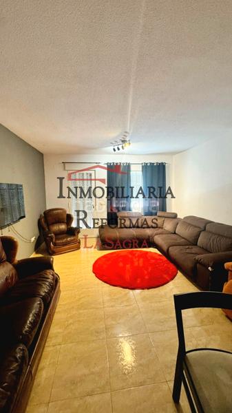 Foto 8479586f-5a7c-4501-a592-d42cdd4d1a6e. Xalet amb calefacció aparcament a Esquivias