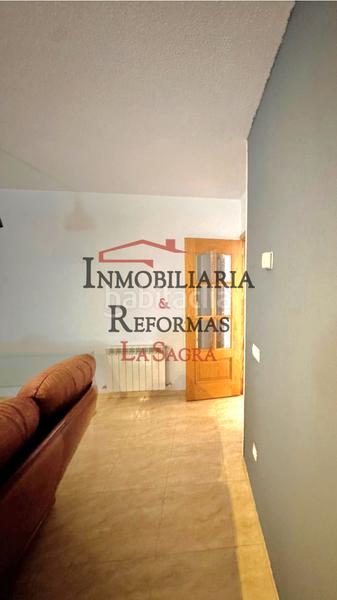 Foto f3f34803-97fa-42db-a5e7-626a594a78c5. Xalet amb calefacció aparcament a Esquivias