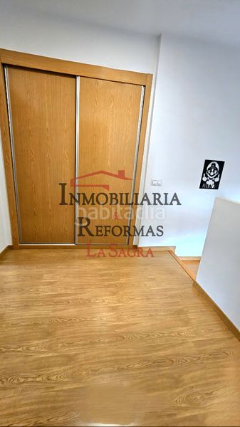 Foto f21d87b4-26b2-44df-ae80-723b6885423a. Duplex in calle el olivo 21 in Mocejón