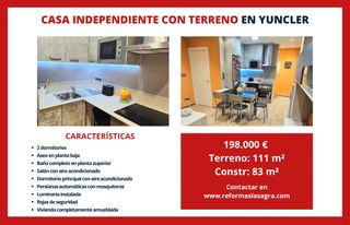 Xalet a Villaluenga de la Sagra. Vivienda de esquina independiente con terreno en yuncler